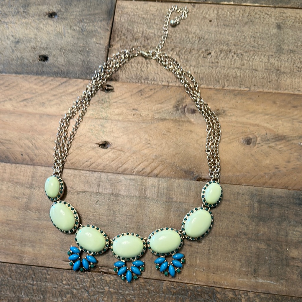 Zara - Elegant Gold And Turquoise Necklace 10$